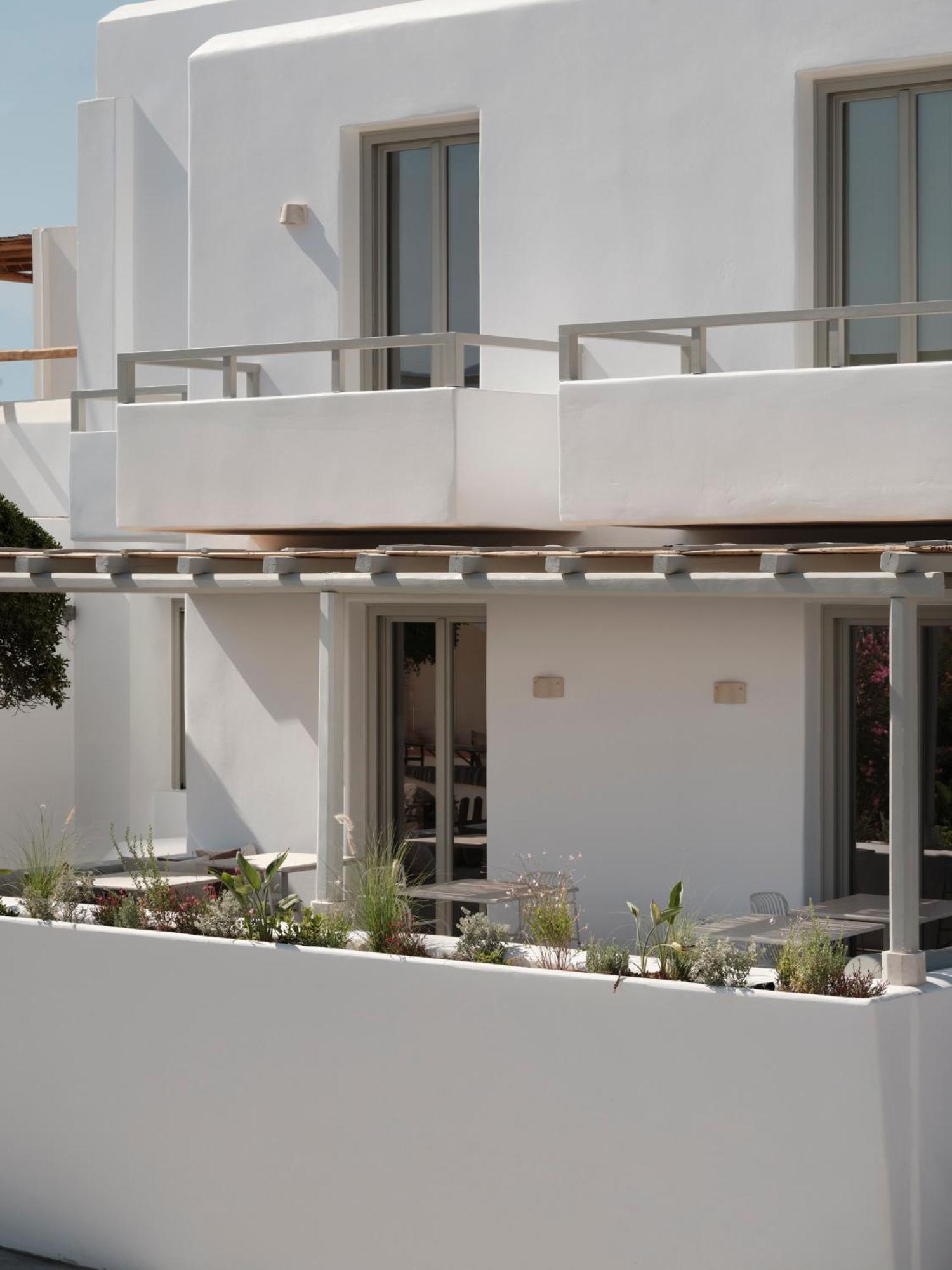 Akria Seaside Suites Naousa  Bagian luar foto